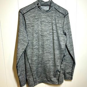 Under Armour Large Compression Cold Gear Gray Top